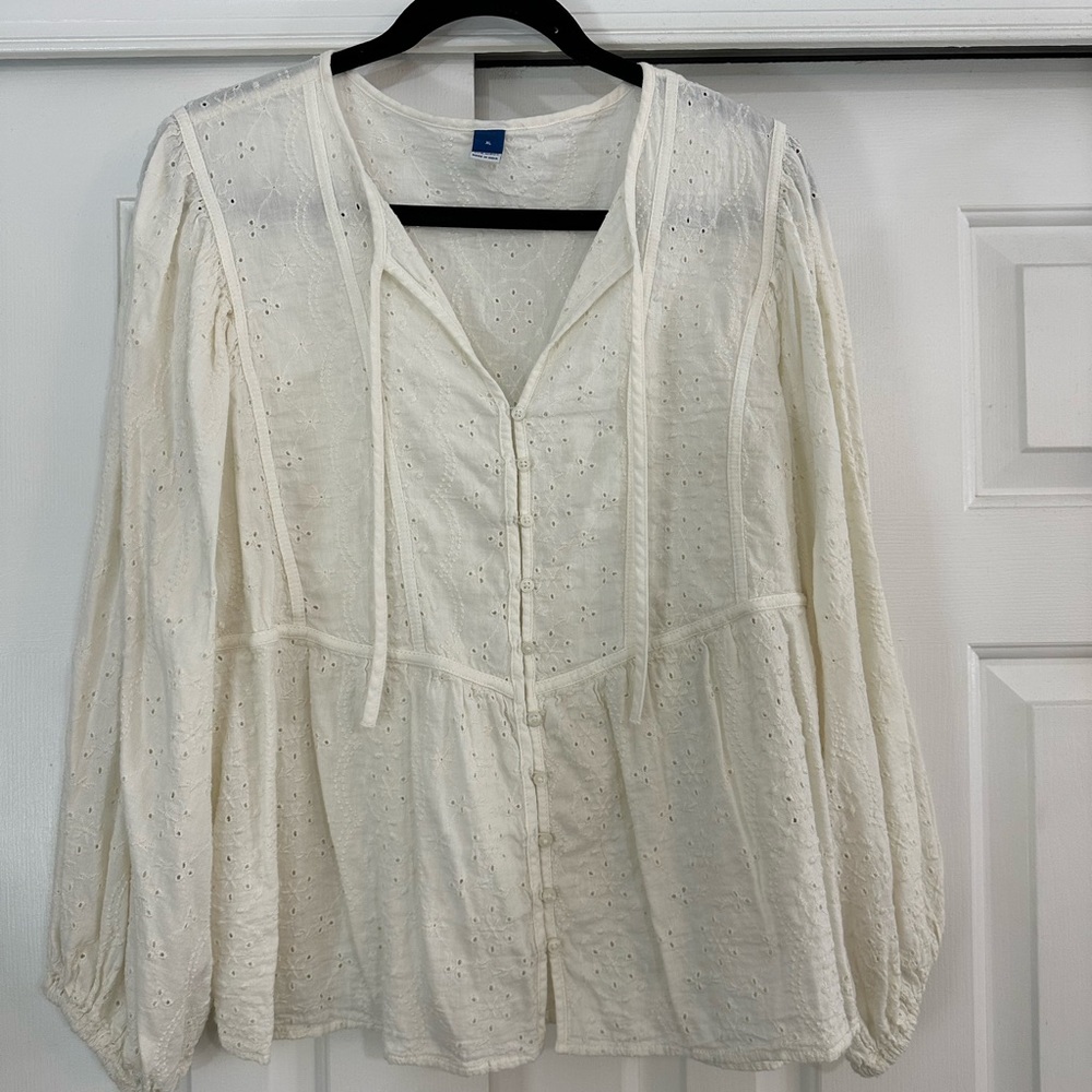 Off white peasant top with eyelet and button detail